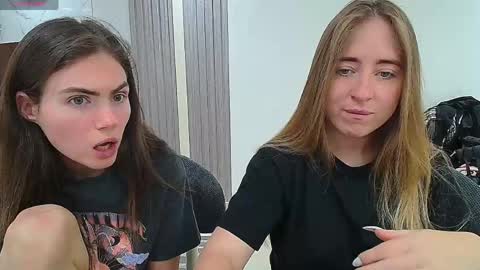 marthabarens online show from 03-25-26, 12:22