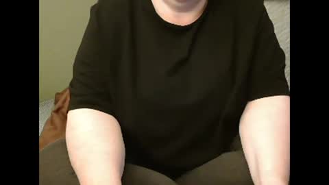 Snapshot of marthabriest chatting on 01-05-25, 08:11 Martha online show from 01-05-25, 08:11
