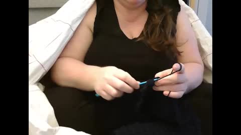 Snapshot of marthabriest chatting on 02-09-25, 01:35 Martha online show from 02-09-25, 01:35