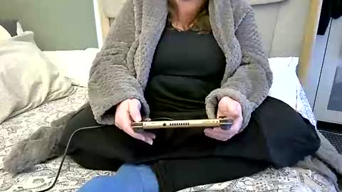 Martha online show from 10-30-25, 08:49