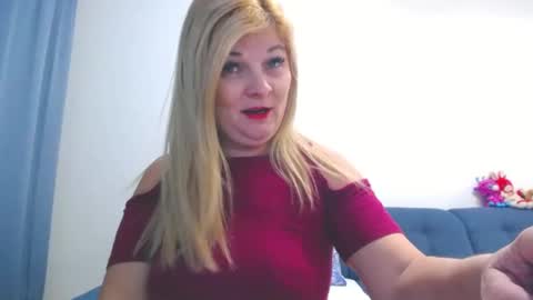 Martha online show from 02-09-25, 06:16