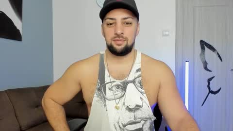 Snapshot of martiinsoul chatting on 12-19-24, 04:45 Martiinsoul online show from 12-19-24, 04:45