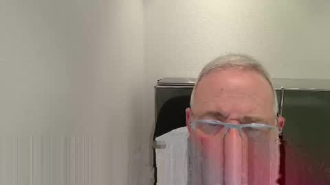 martin_1947 online show from 03-21-26, 09:29