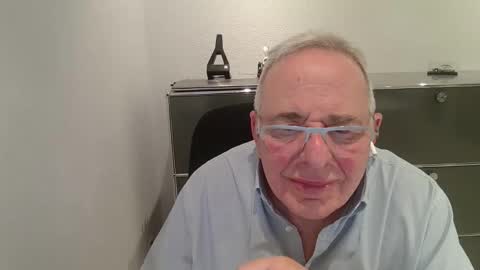 martin_1947 online show from 04-01-26, 11:02