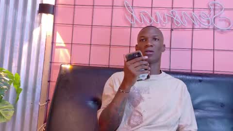 Martin online show from 09-12-25, 02:22