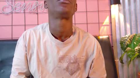 Martin online show from 09-25-25, 01:31