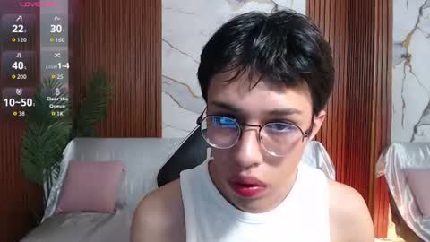 Snapshot of martin_tay chatting on 07-09-26, 07:07 martin_tay online show from 07-09-26, 07:07