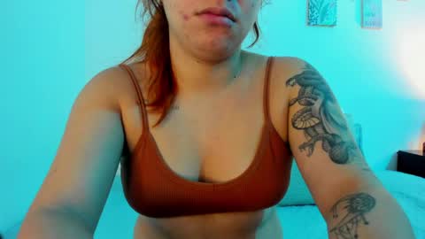 Snapshot of martina_connor1 chatting on 05-04-26, 10:55 C A R O L I N A online show from 05-04-26, 10:55