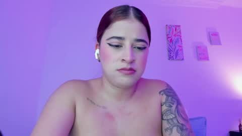 Snapshot of martina_connor1 chatting on 05-26-26, 06:04 C A R O L I N A online show from 05-26-26, 06:04