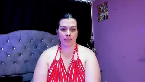 Snapshot of martina_foxy_ chatting on 02-16-25, 09:16 MARTINA online show from 02-16-25, 09:16