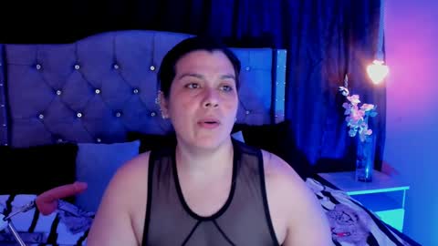 Snapshot of martina_foxy_ chatting on 03-08-25, 03:24 MARTINA online show from 03-08-25, 03:24