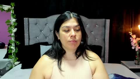 Snapshot of martina_foxy_ chatting on 03-09-25, 11:47 MARTINA online show from 03-09-25, 11:47