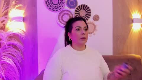   MARTINA   online show from 11-29-25, 12:08