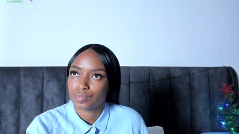 Laura online show from 12-14-24, 08:51