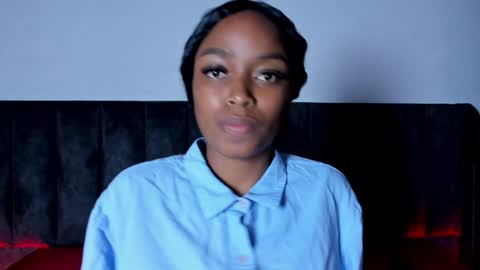 Laura online show from 01-08-25, 12:17
