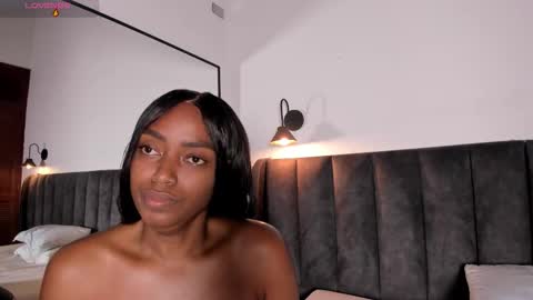 Laura online show from 02-03-26, 02:53