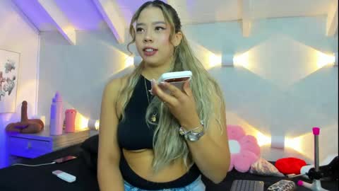 martina mIIler online show from 06-03-26, 12:08