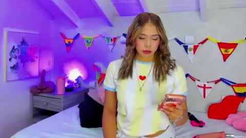 Snapshot of martina_miiller chatting on 07-03-26, 12:00 martina mIIler online show from 07-03-26, 12:00