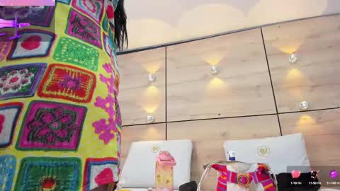 Snapshot of martina_touss chatting on 02-19-25, 02:55 martina touss online show from 02-19-25, 02:55