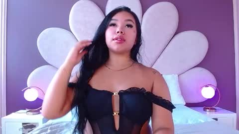 Martina Garcia online show from 05-06-26, 07:19