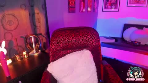 Val online show from 02-12-25, 01:09