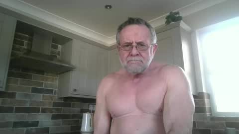 Snapshot of martinrgbxxxx chatting on 03-03-25, 02:26 martinrgbxxxx online show from 03-03-25, 02:26