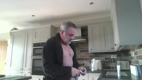 martinrgbxxxx online show from 02-24-26, 09:40