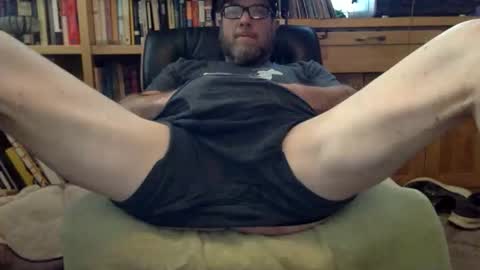 Snapshot of martinstolcris chatting on 03-12-26, 08:26 martinstolcris online show from 03-12-26, 08:26