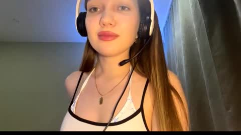 Emily online show from 09-25-25, 07:17