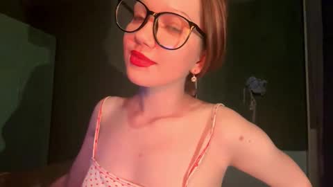 Emily online show from 11-01-25, 07:49