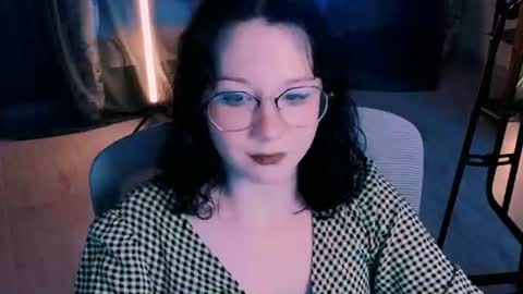 Snapshot of marty_bree chatting on 07-06-26, 05:37 Nancy online show from 07-06-26, 05:37