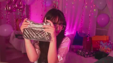 Snapshot of maru_chan_ chatting on 03-08-25, 05:28 INSTAGRAM Maruchan 02 online show from 03-08-25, 05:28