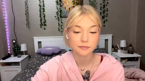 Lisa online show from 02-07-26, 02:10