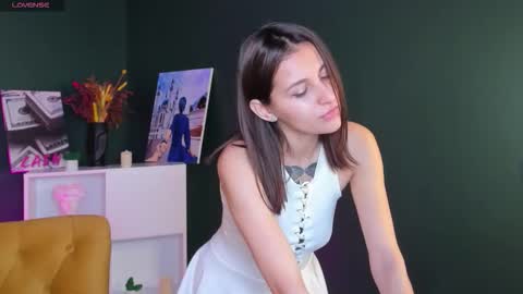 Snapshot of mary_0smith chatting on 09-18-25, 05:31 Mary online show from 09-18-25, 05:31
