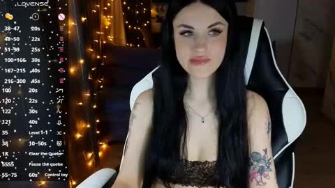Maria online show from 01-24-25, 01:13