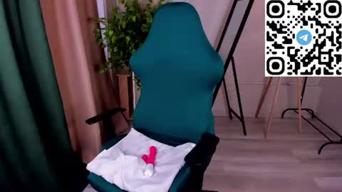 mary__bailey online show from 06-25-26, 01:05