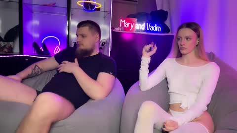 Snapshot of mary_and_vadim chatting on 03-06-25, 09:09 Maria and Vadim online show from 03-06-25, 09:09