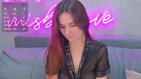 Snapshot of mary_cartar chatting on 11-13-25, 10:58 Eva online show from 11-13-25, 10:58