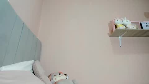 mary_cute9 online show from 11-20-25, 12:16