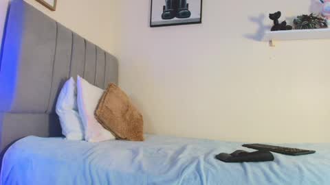mary_cute9 online show from 04-30-26, 12:22