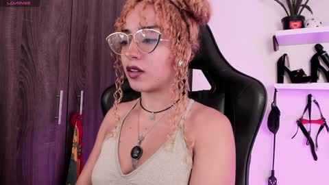 Snapshot of mary_jane_lovers chatting on 01-14-25, 11:37 Mary Jane online show from 01-14-25, 11:37