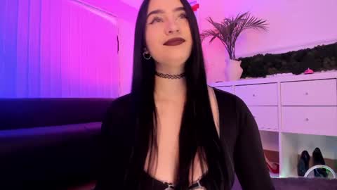 Mary online show from 06-24-26, 06:34