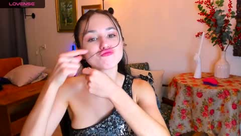 Mary online show from 01-19-25, 01:21