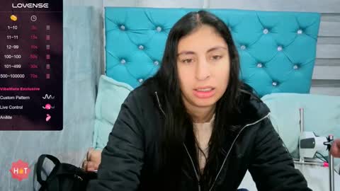 Snapshot of mary_mood_ chatting on 01-08-26, 11:01 Mary Moon online show from 01-08-26, 11:01