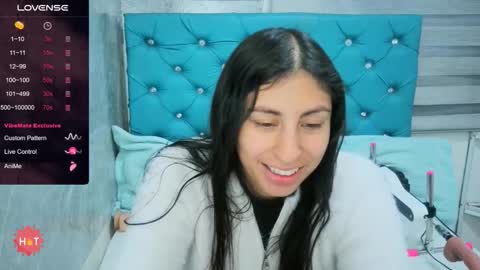 Snapshot of mary_mood_ chatting on 02-05-26, 11:15 Mary Moon online show from 02-05-26, 11:15