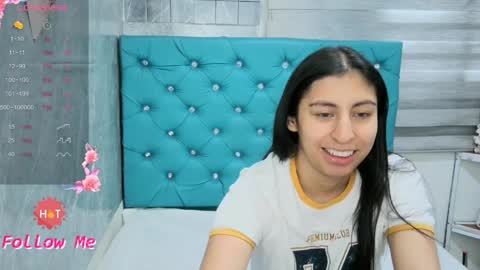  Mary Moon  online show from 06-02-26, 11:34