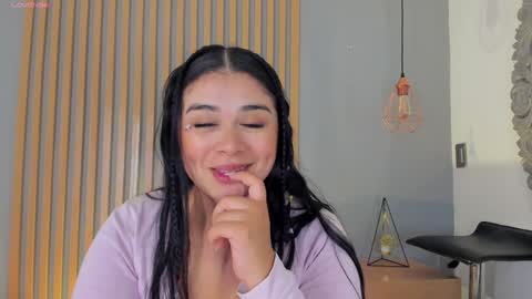 Snapshot of mary_suarez chatting on 02-07-25, 09:47 Maria online show from 02-07-25, 09:47