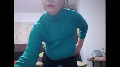 Mary online show from 01-15-25, 03:54