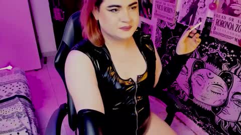 Snapshot of maryan_castaldi chatting on 02-04-26, 05:35 Maryan online show from 02-04-26, 05:35