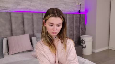 Snapshot of marybeth_snow chatting on 02-23-25, 08:22 Marybeth online show from 02-23-25, 08:22